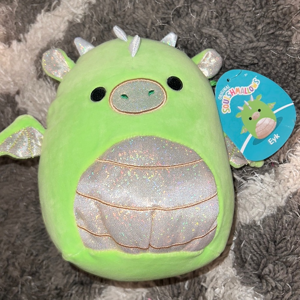 NWT Eyk Green Dragon With Silver Ears, Horns & Belly Squishdate: 11-03-2021